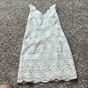 Beautiful Ann Taylor lace/crochet dress